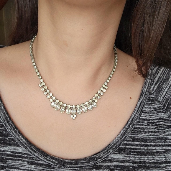 Vintage Ornate Silver Rhinestone Necklace - Picture 2 of 8